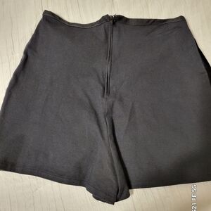 Velvet black skort sz M